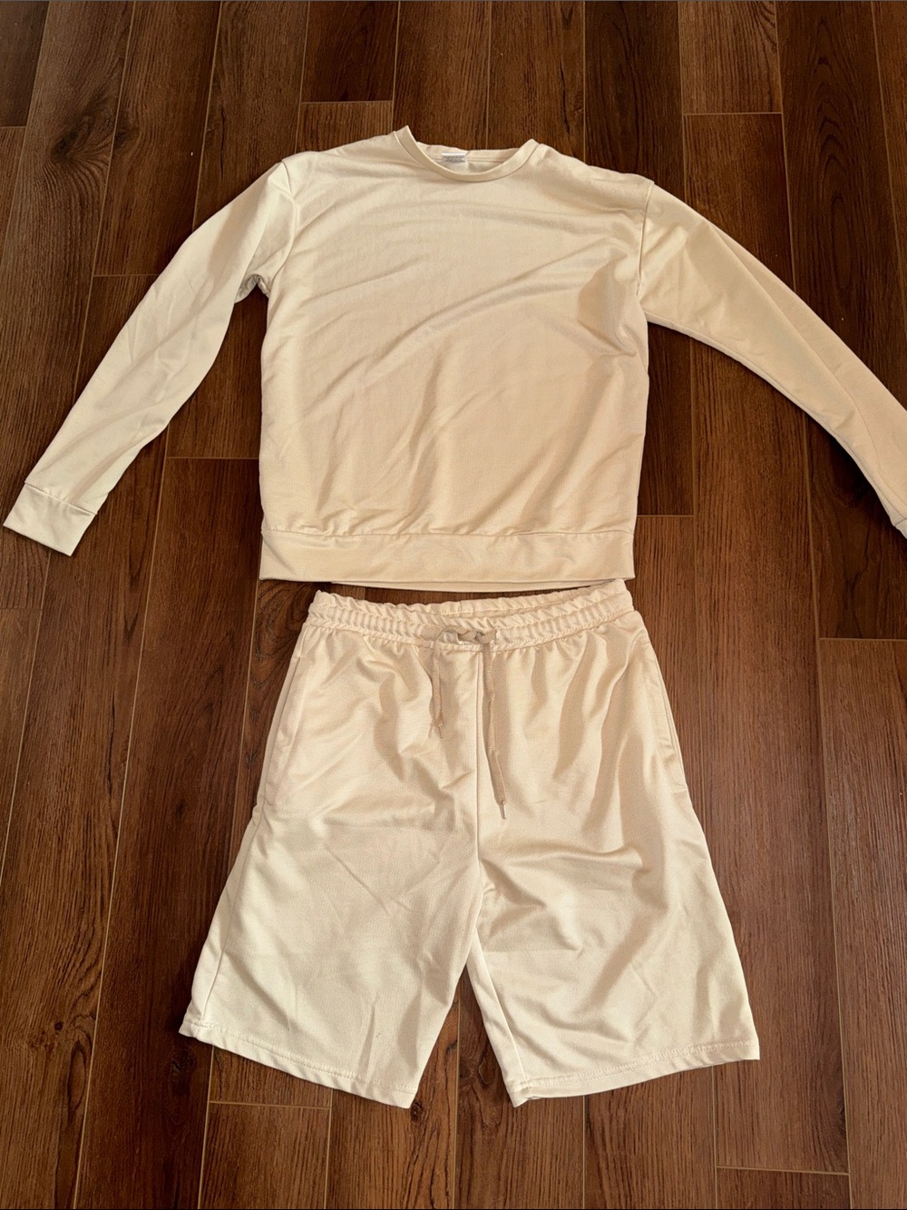 Cream Long-Sleeve Top & Shorts Set